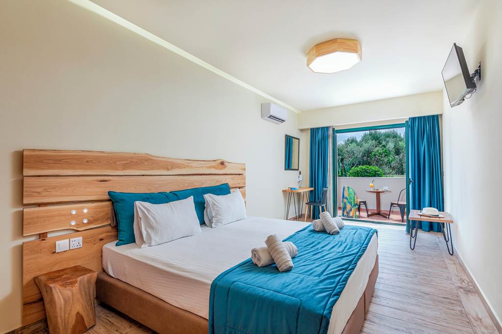 HER_78724_Dias_Hotel_&_Apartments_0723_08.jpg