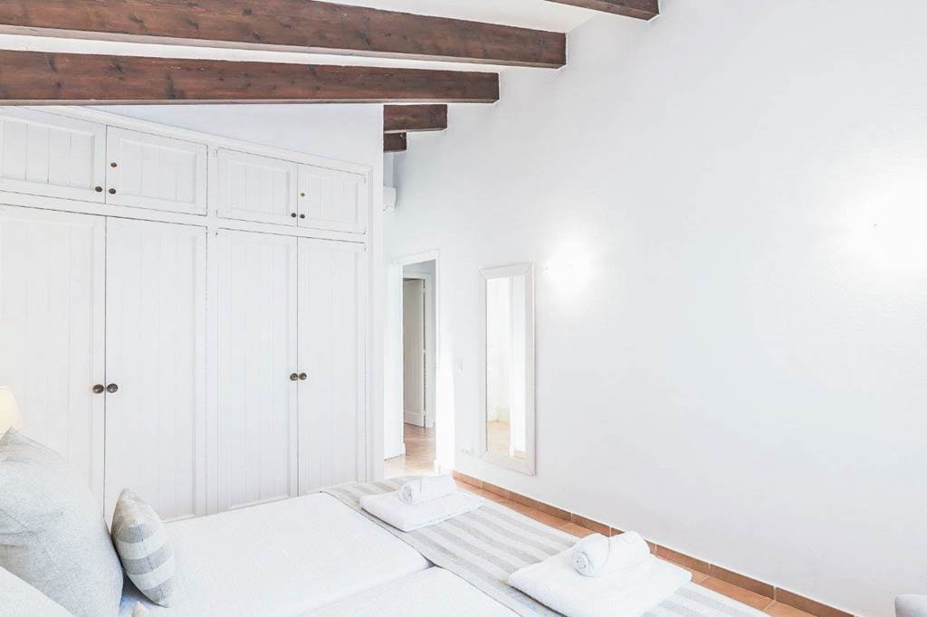 MAH_88832_Villa_Mariola_0125_13.jpg