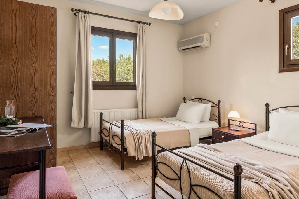 EFL_87187_Villa_Summer_Breeze_Kefalonia_0924_13.jpg