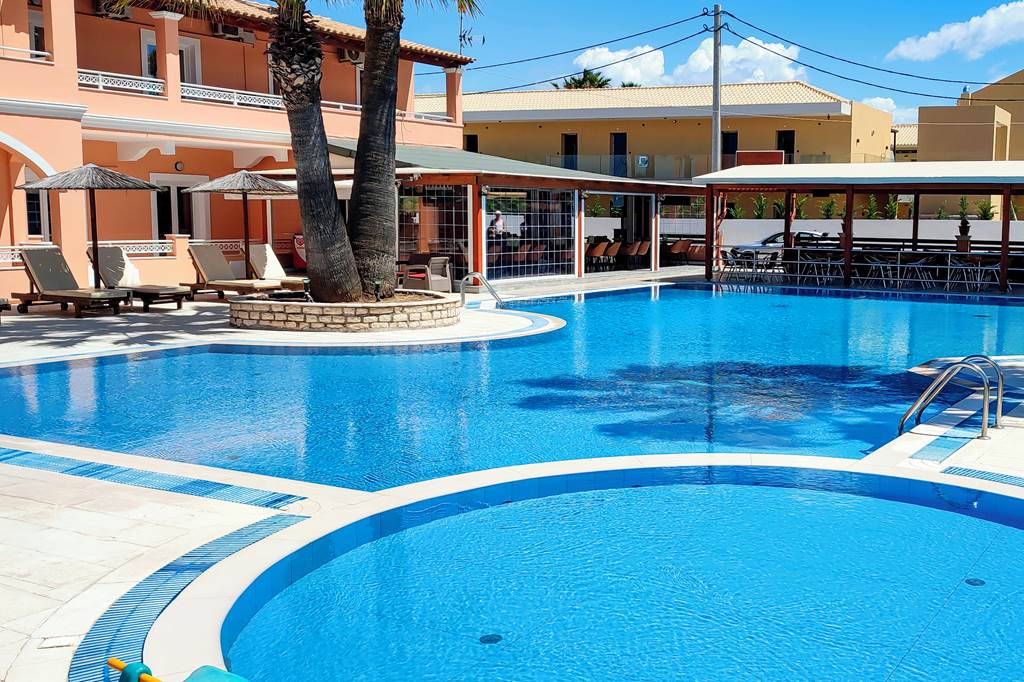 CFU_82444_Lagoon_Hotel_and_Apartments_0524_04.jpg