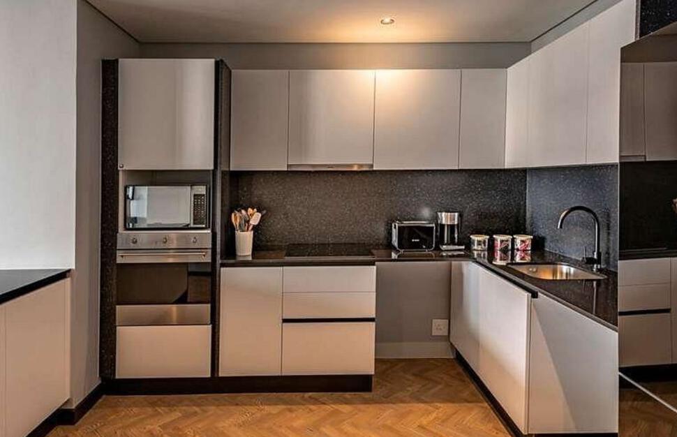 The-Onyx-Apartment-Hotel-4.jpg