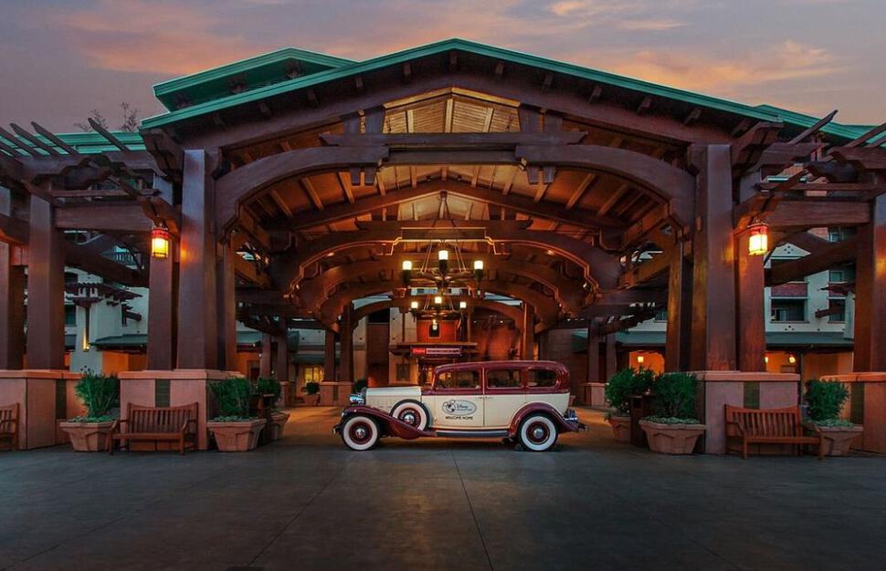 Disneys-Grand-Californian-Hotel-Spa-7.jpg