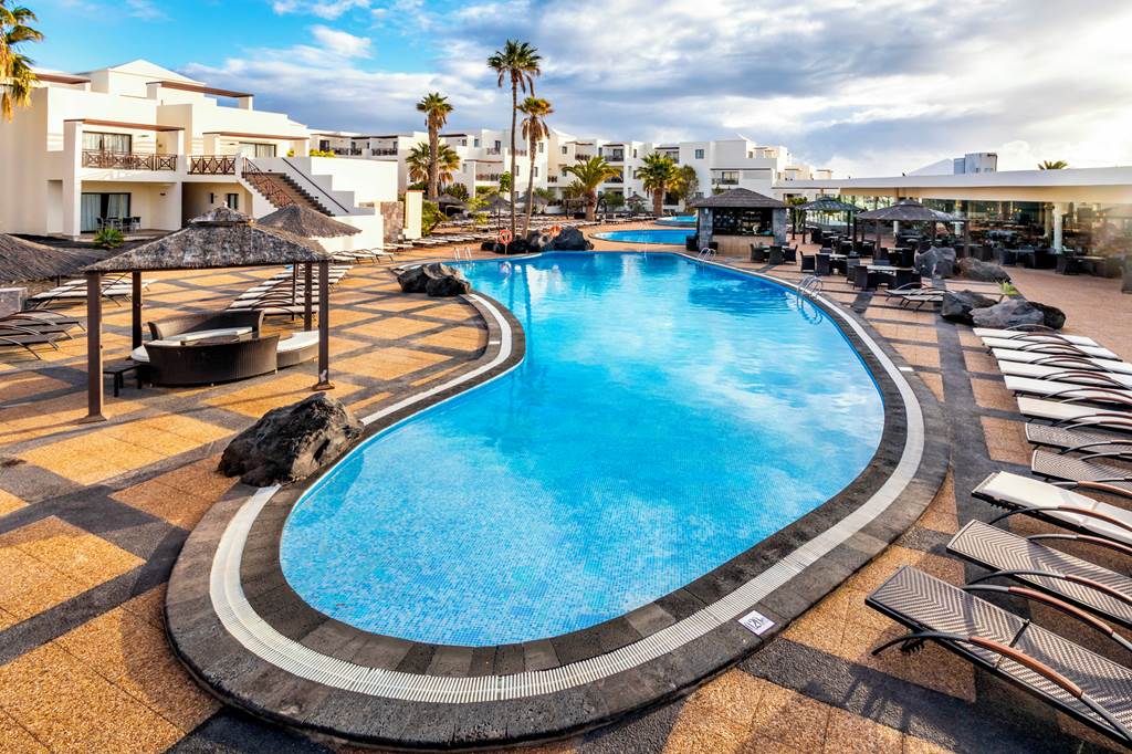 ACE_77884_Vitalclass_Lanzarote_&_Aquapark_Costa_Teguise_0220_19.jpg