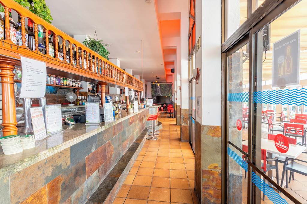 LPA_68523_Colina_Mar_Apartments_0424_11.jpg