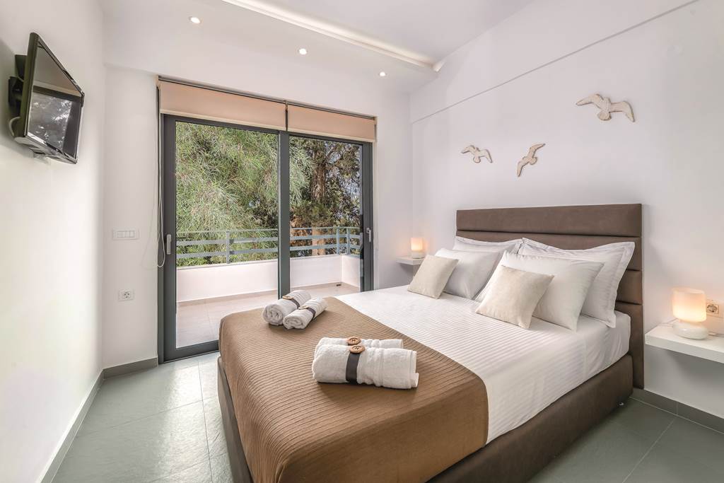 RHO_79664_Villa_Summer_Light_1118_08.jpg
