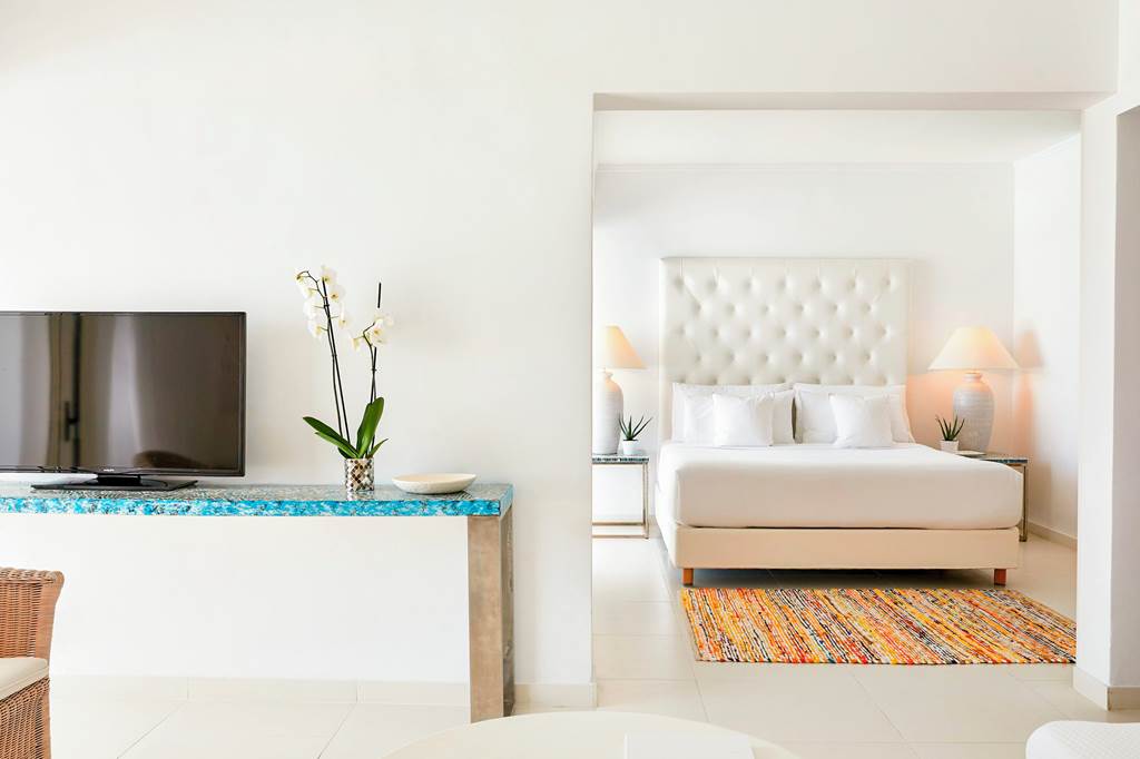 HER_81870_Grecotel_LUX_ME_White_Palace_0223_02.jpg
