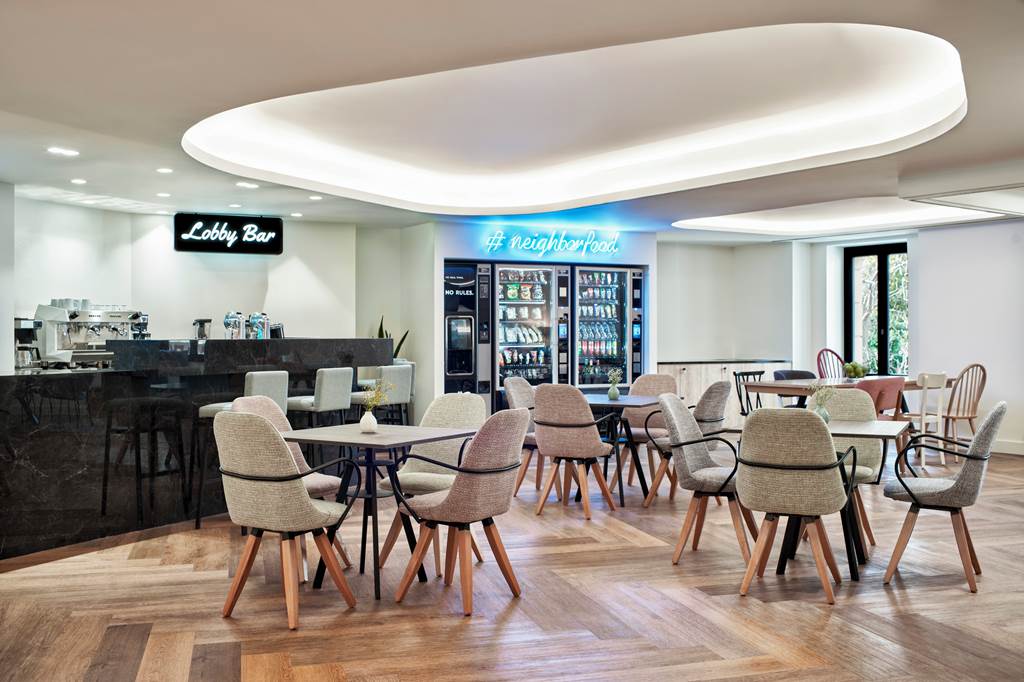 ATH_89110_NLH_Monastiraki_0125_49.jpg