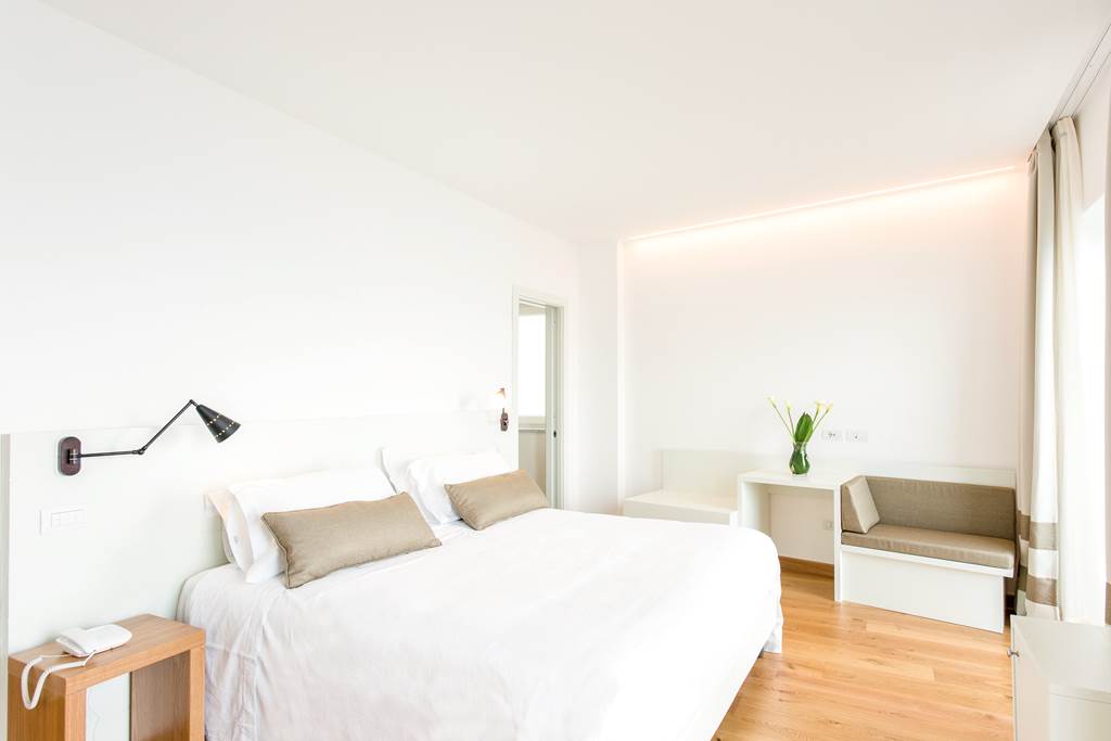 NAP_74116_Villa_Fiorella_Art_Hotel_0616_09.jpg