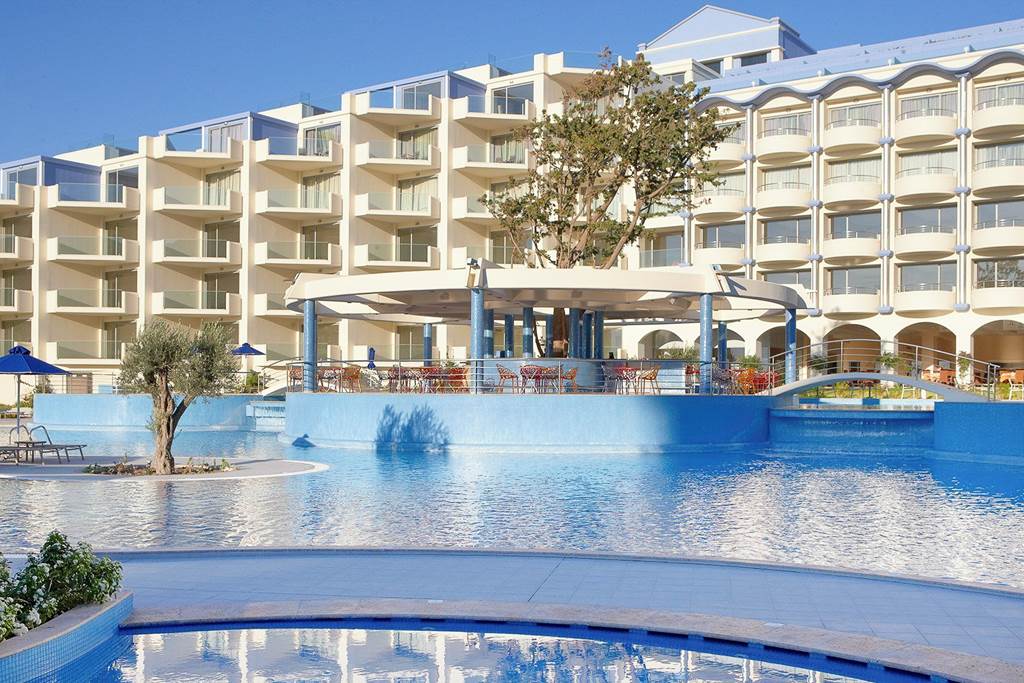 RHO_70905_Atrium_Platinum_Luxury_Resort_&_Spa_0424_05.jpg