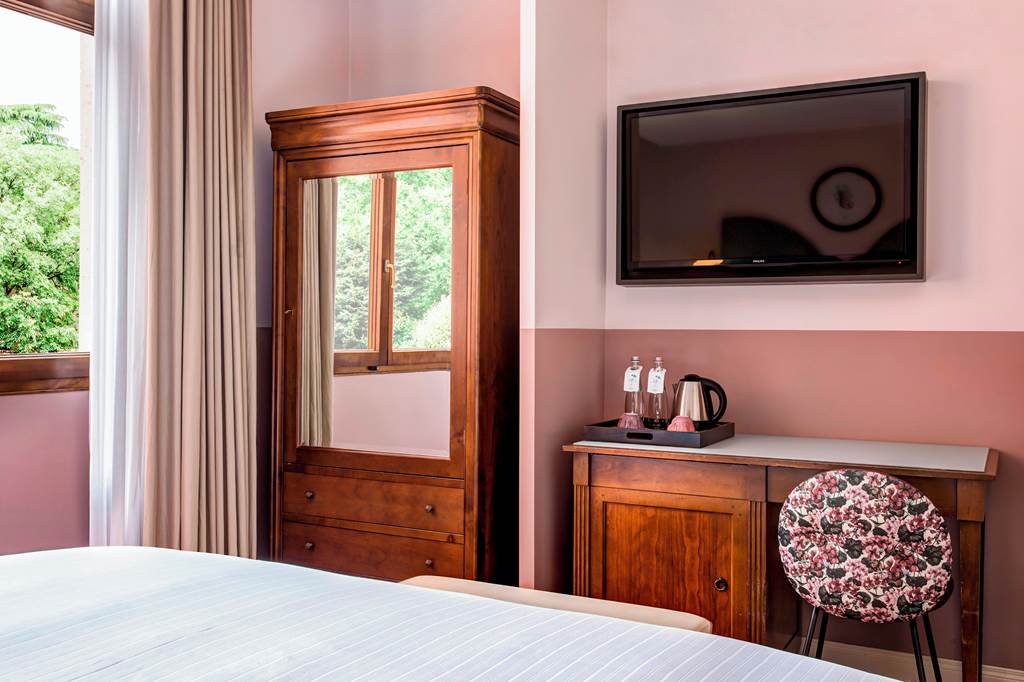 VRN_77656_Grand_Hotel_Des_Arts_1021_02.jpg