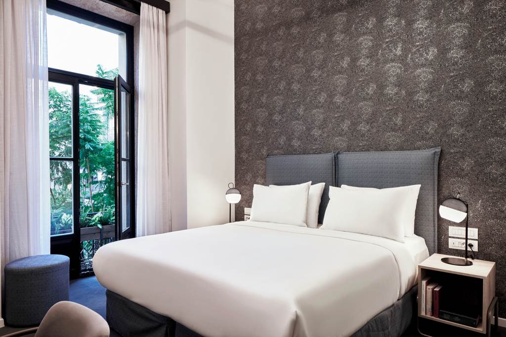 ATH_89110_NLH_Monastiraki_0125_15.jpg