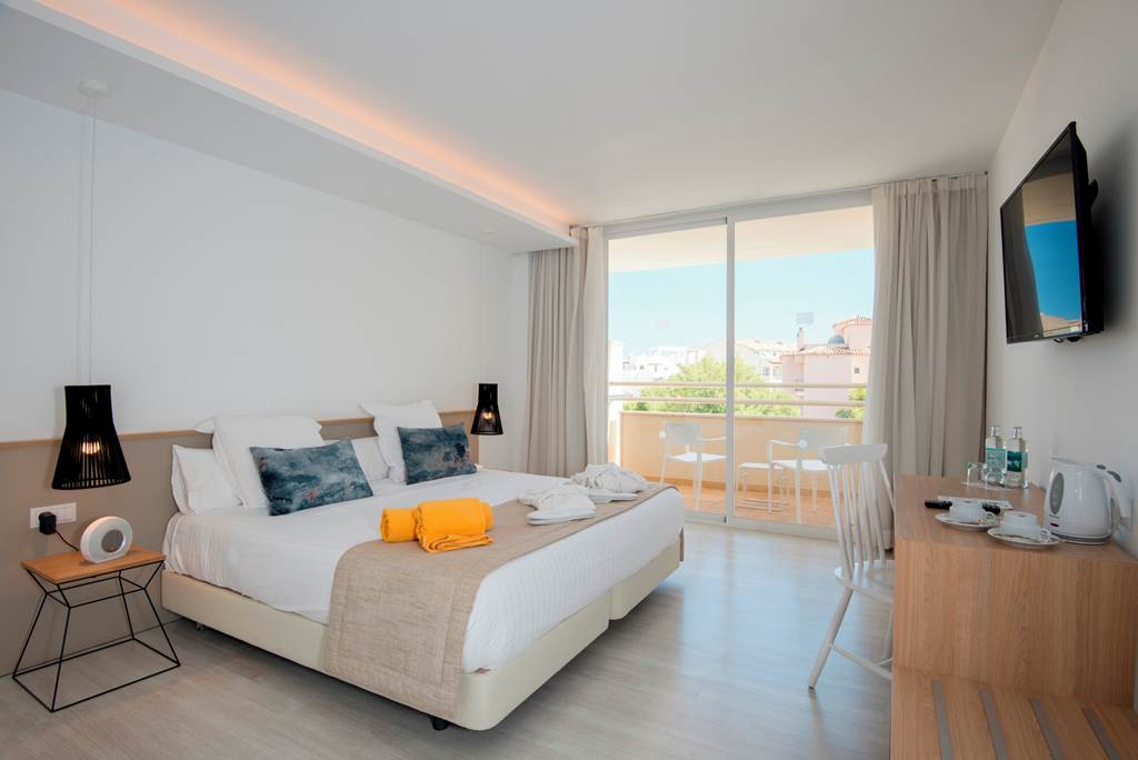 PMI_80692_Globales_Cala_Bona_Suites_0619_21.jpg