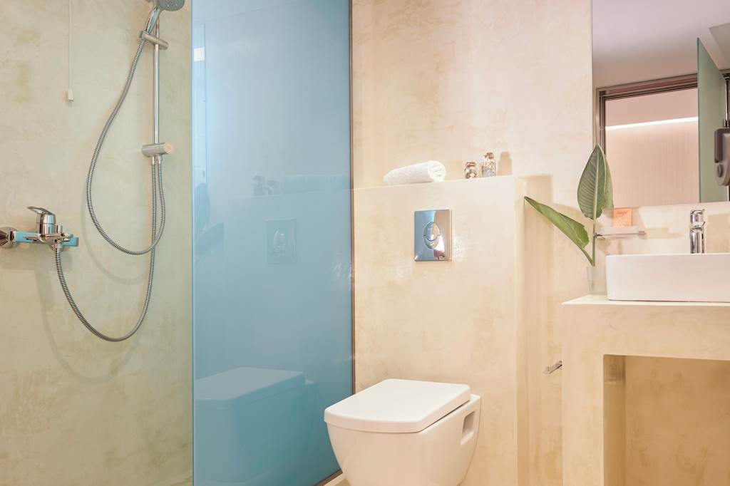 ZTH_82622_Koukounaria_Hotel_and_Suites_0223_21.jpg