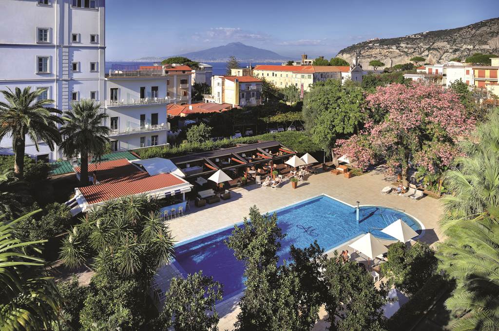 NAP_73272_Mediterraneo_Hotel_0715_04.jpg