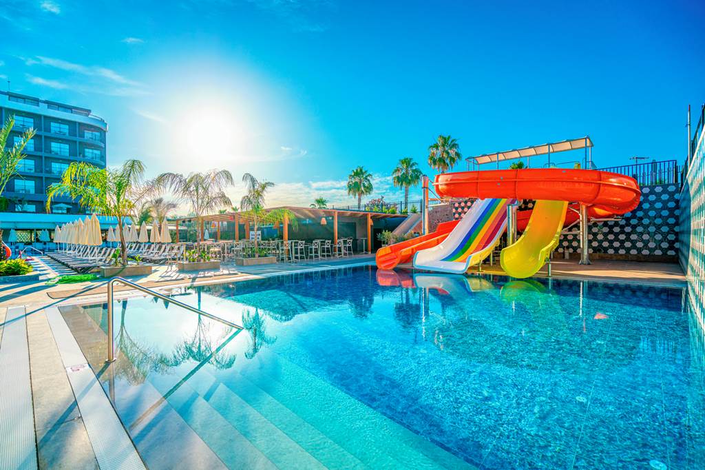 AYT_88035_Vox_Maris_Resort_0824_21.jpg