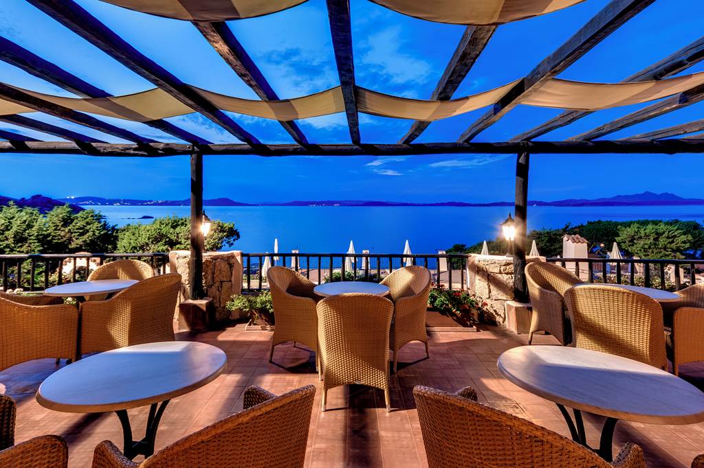 OLB_82900_Grand_Hotel_Smeraldo_Beach_0321_19.jpg