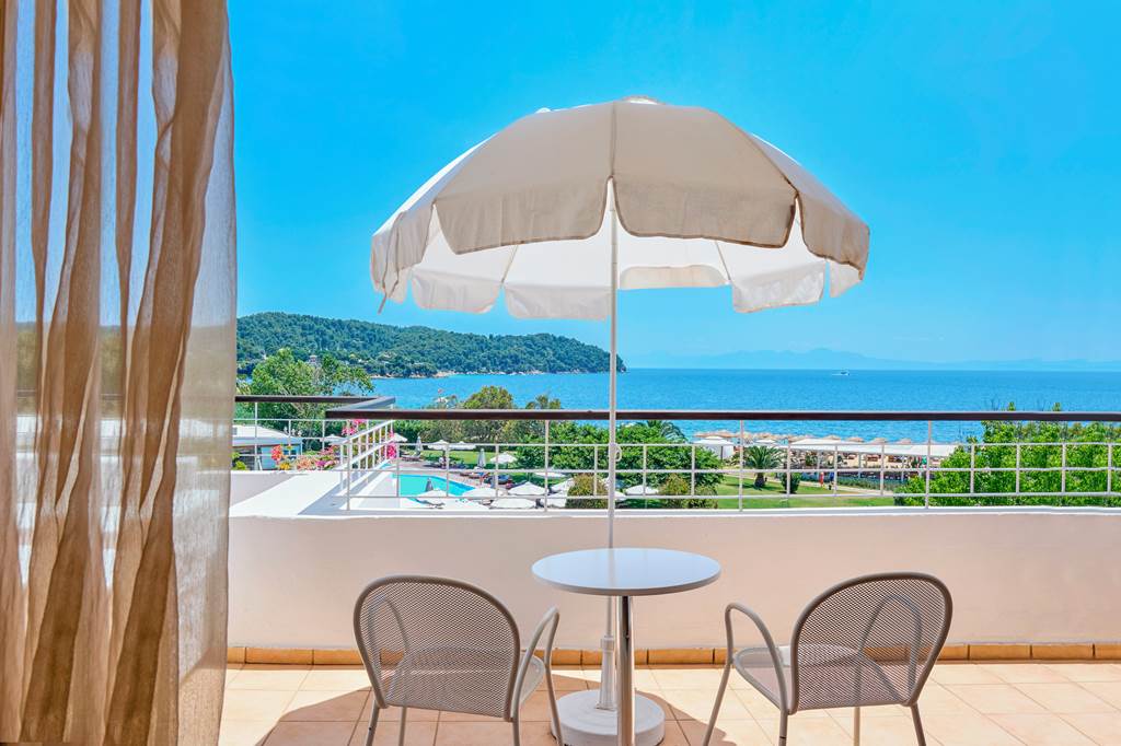 JSI_81836_Skiathos_Princess_0724_10.jpg