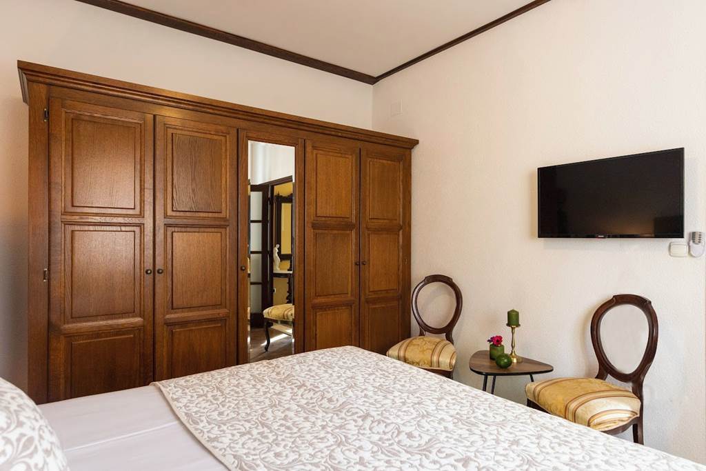 DBV_83497_Villa_Le_Jardin_0423_11.jpg