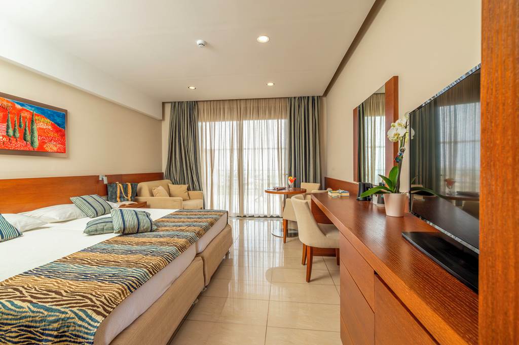 EFL_82425_Apollonian_Asterias_Resort_&_Spa_0824_04.jpg