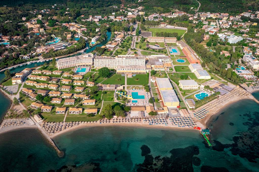 CFU_68853_Messonghi_Beach_Hotel_0724_18.jpg