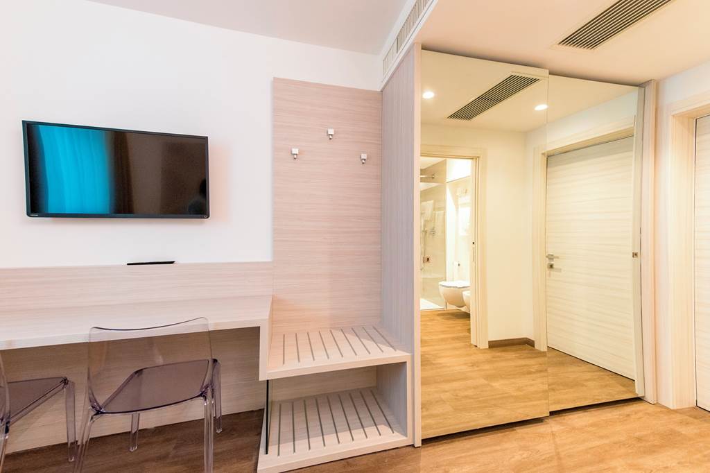 VRN_74725_Grand_Hotel_Liberty_0619_01.jpg