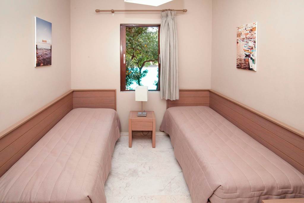 KGS_83433_Kalydna_Island_Hotel_1221_02.jpg