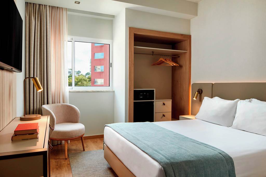 FAO_581_Dom_Jose_Beach_Hotel_0425_14.jpg
