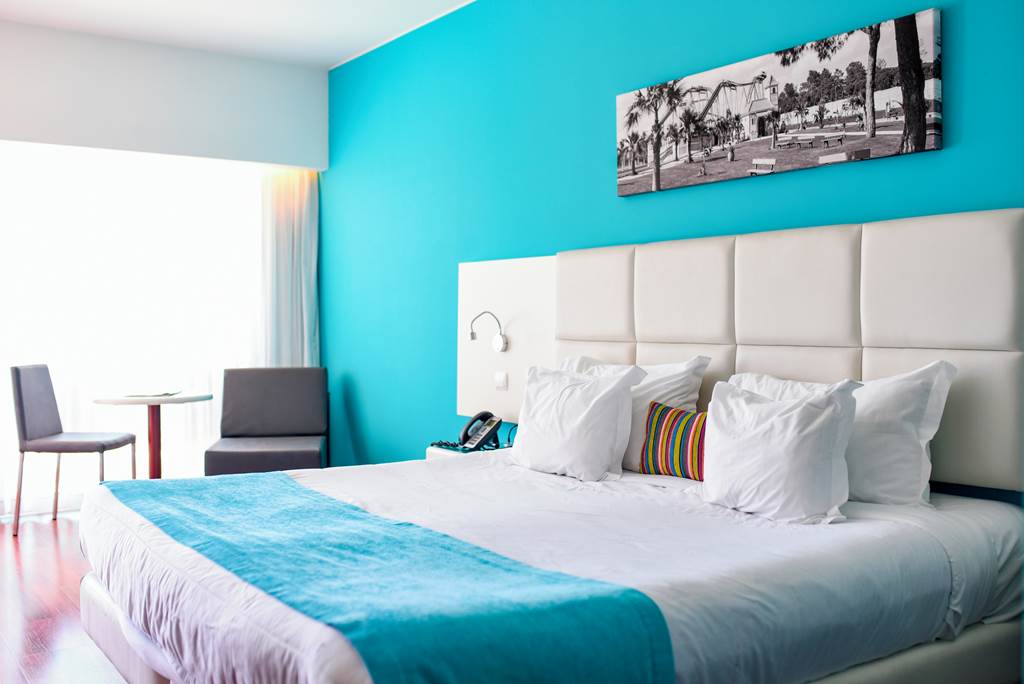 FAO_70156_Aquashow_Park_Hotel_0822_01.jpg