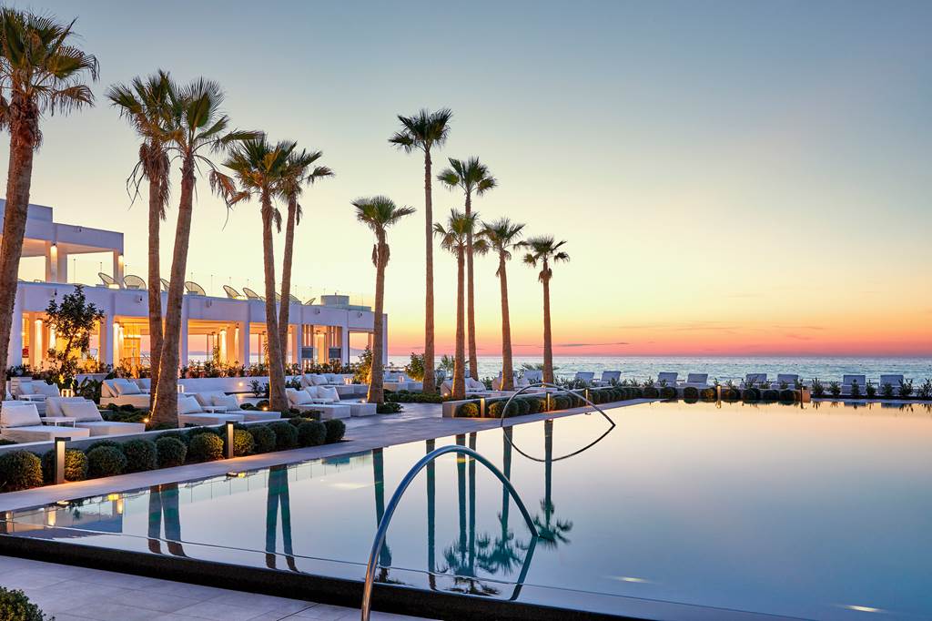 HER_81870_Grecotel_LUXME_White_formerly_Grecotel_LUXME_White_Palace_1224_01.jpg