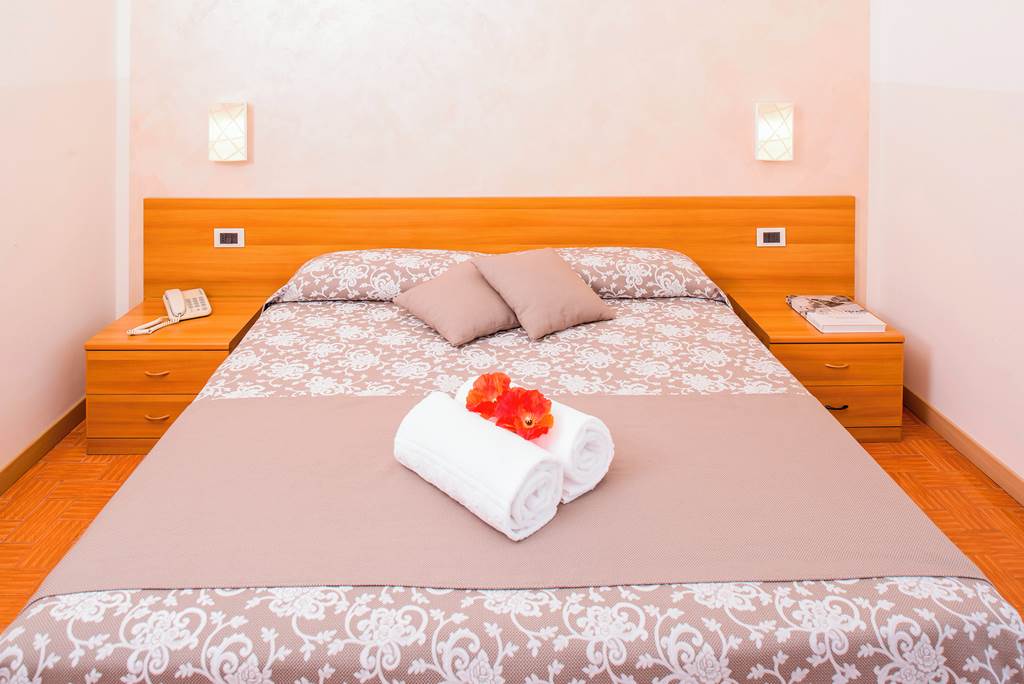 VRN_84403_Hotel_Taormina_1122_06.jpg