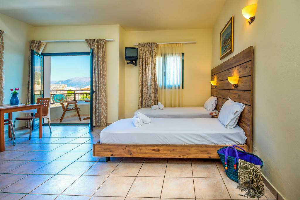 HER_78724_Dias_Hotel_&_Apartments_0723_07.jpg