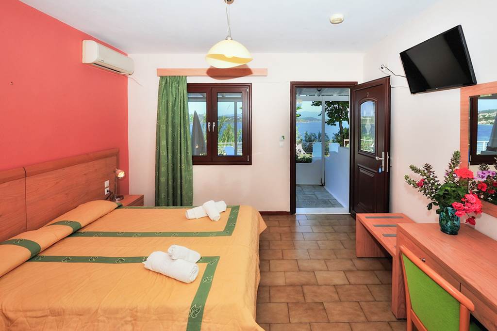JSI_84844_Vassilias_Beach_Hotel_0123_04.jpg