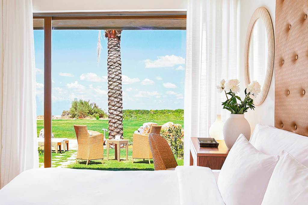 HER_84530_Grecotel_Amirandes_Boutique_Resort_1122_15.jpg