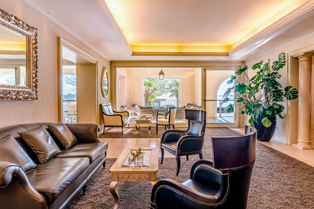 VRN_74885_Hotel_Villa_Rosa_1121_04.jpg