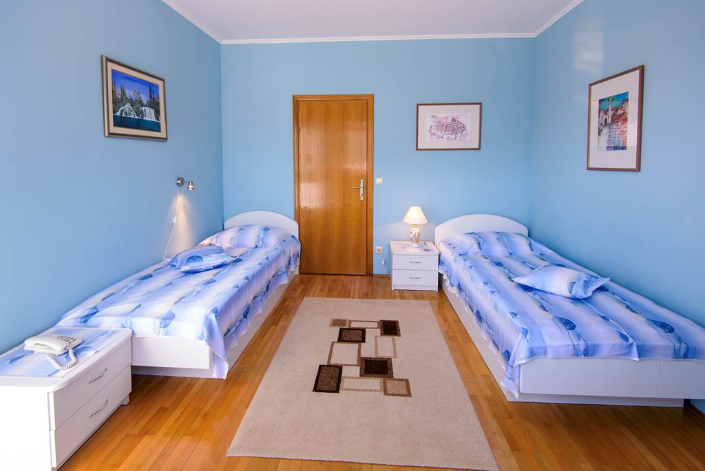 DBV_72793_Villa_Curic_0215_12.jpg