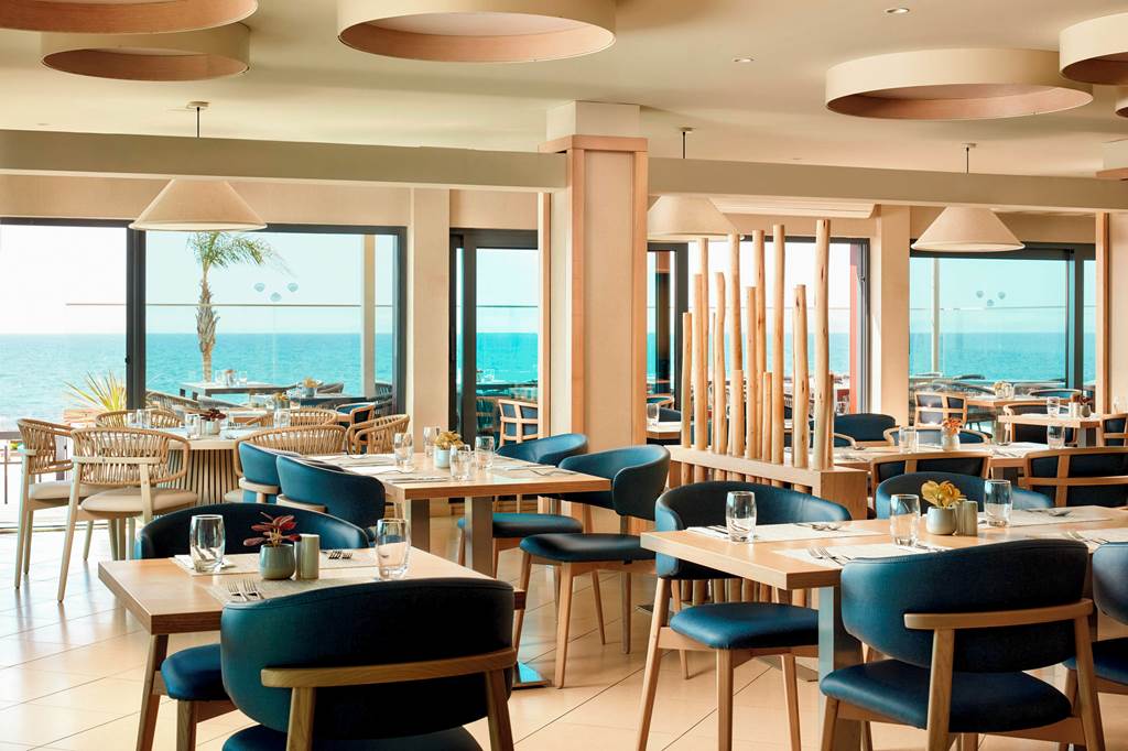 FAO_581_Dom_Jose_Beach_Hotel_0425_09.jpg