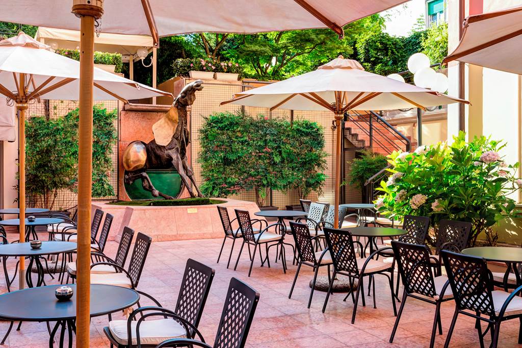 VRN_77656_Grand_Hotel_Des_Arts_1021_01.jpg