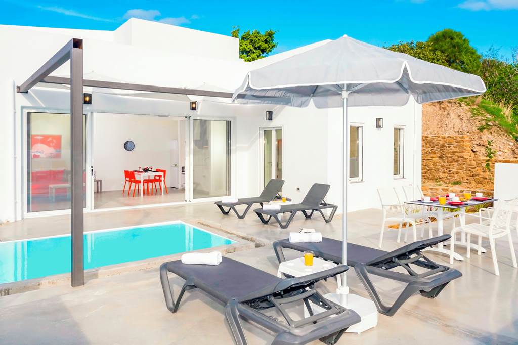 HER_84131_Villa_Paradiso_Tria_0822_04.jpg