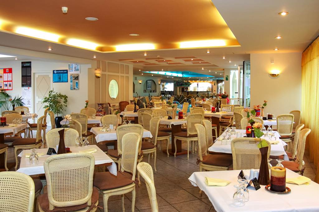CHQ_78448_Kalyves_Bch_Hotel_0418_16.jpg