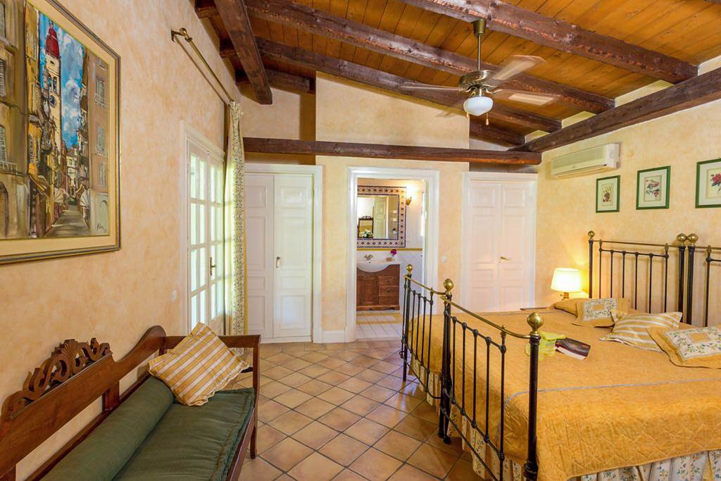 CFU_86527_Villa_Victoria_1123_06.jpg