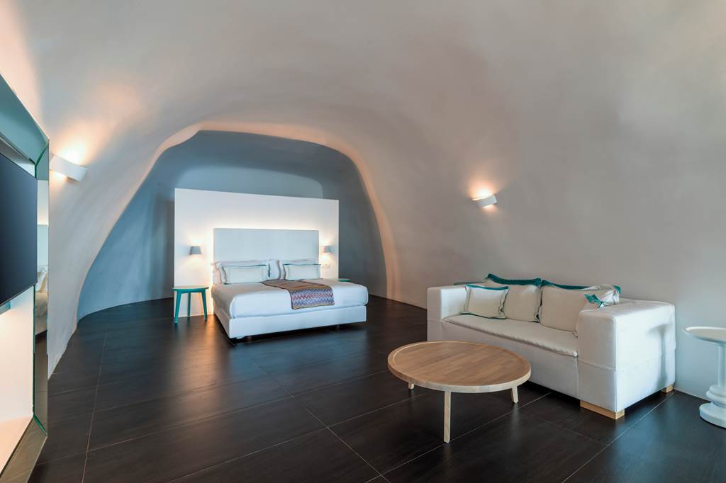 JTR_87033_Katikies_Chromata_Santorini_0124_25.jpg