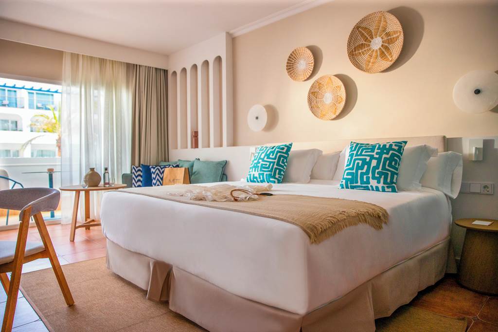 AGP_83645_METT_Hotel_&_Beach_Resort_Marbella-Estepona_1123_01.jpg