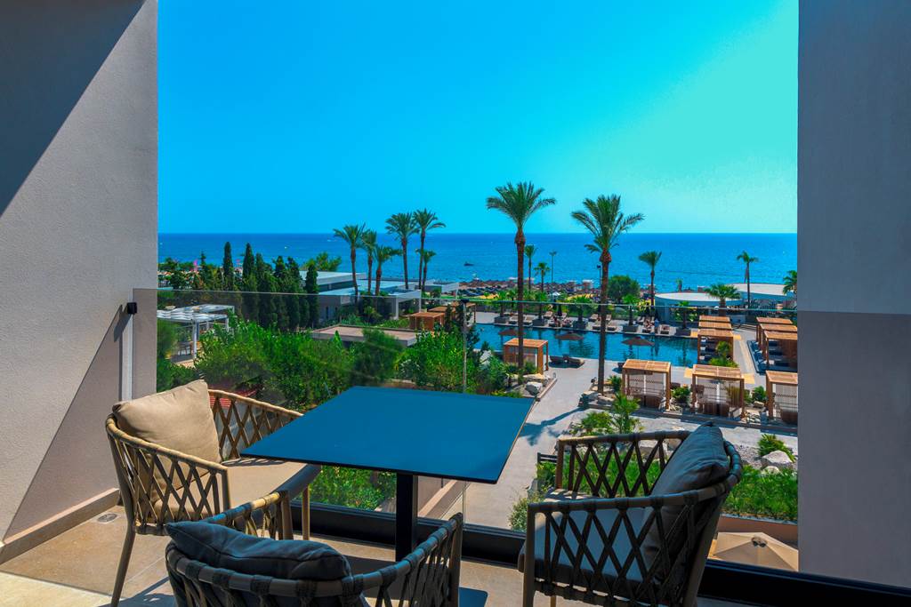 RHO_87855_Ammades_All_Suites_Beach_Hotel_0824_47.jpg