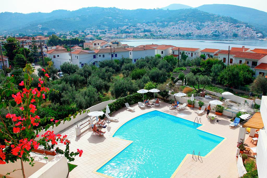 JSI_84195_Skopelos_Summer_Homes_1122_02.jpg