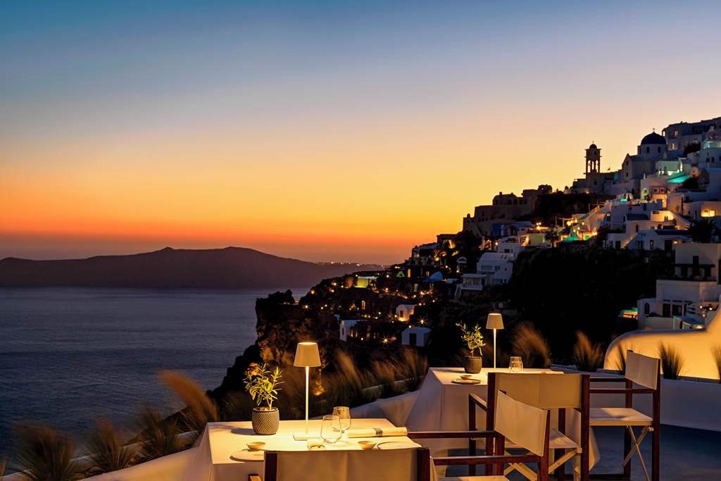 JTR_87033_Katikies_Chromata_Santorini_0124_01.jpg