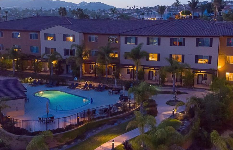 Hilton-Garden-Inn-Pismo-Beach-3.jpg