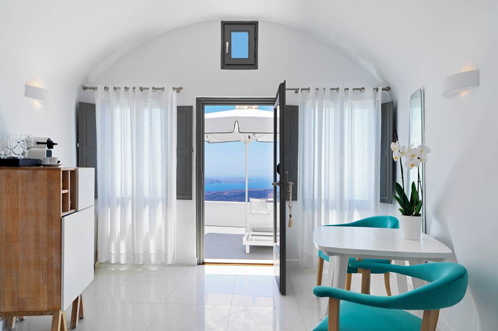 JTR_87033_Katikies_Chromata_Santorini_0124_21.jpg