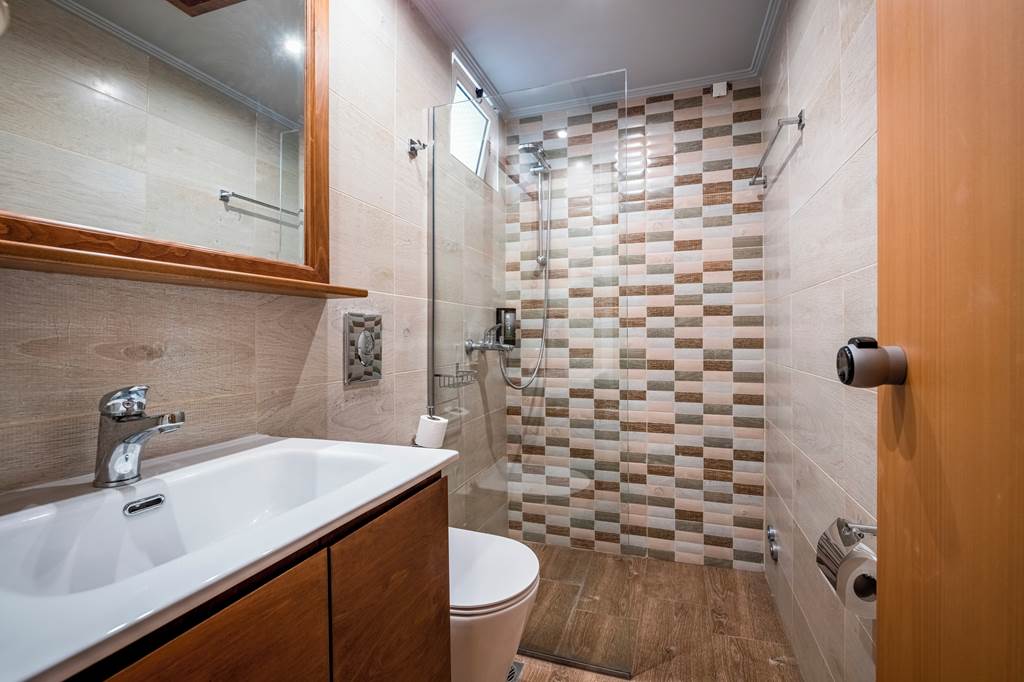 KGS_86412_Angela_Apartments_1123_04.jpg