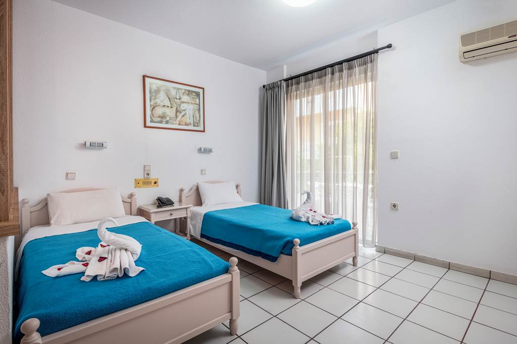 KGS_86412_Angela_Apartments_1123_08.jpg