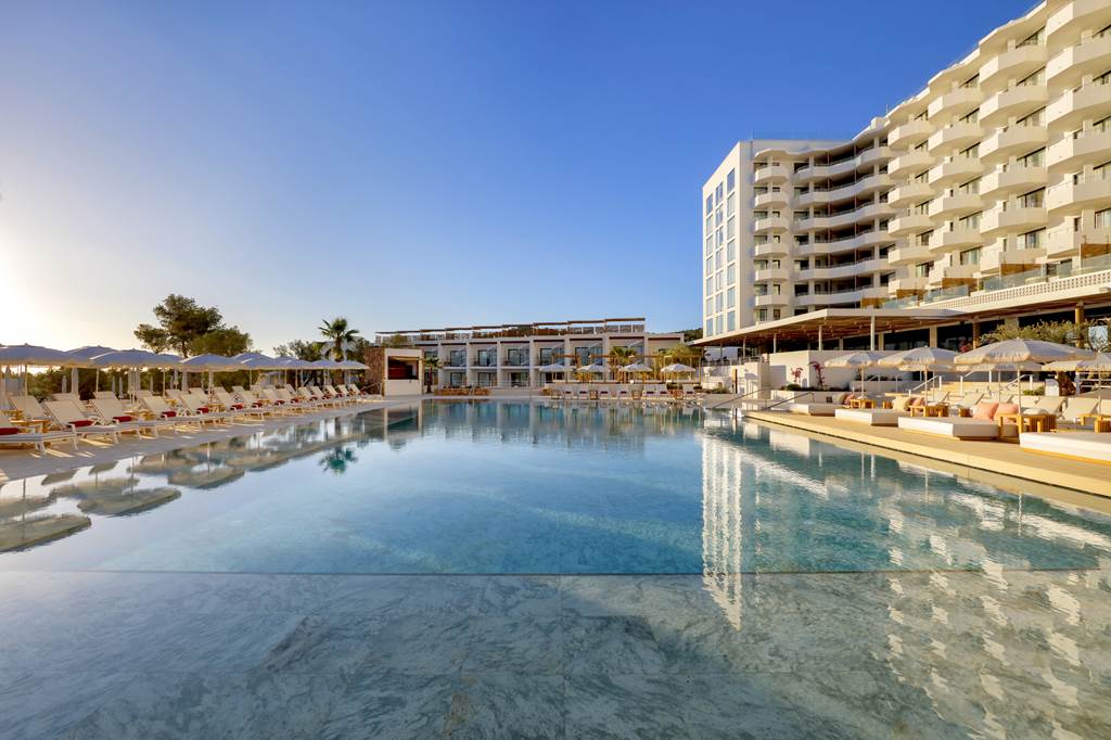 IBZ_83112_TRS_Ibiza_Hotel_0622_26.jpg